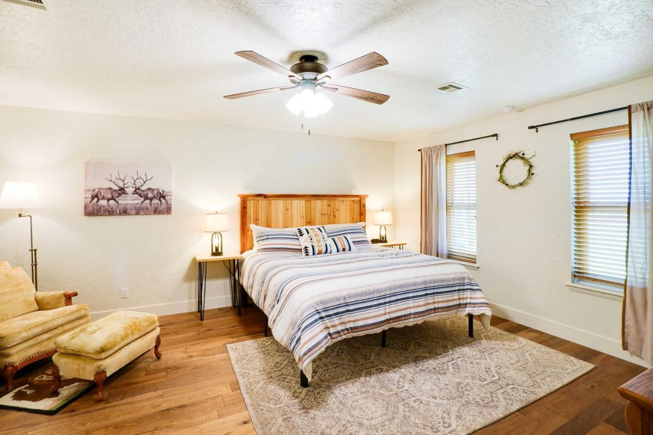Spacious Country Home Near Ft Sill And Medicine Park Lawton Ngoại thất bức ảnh